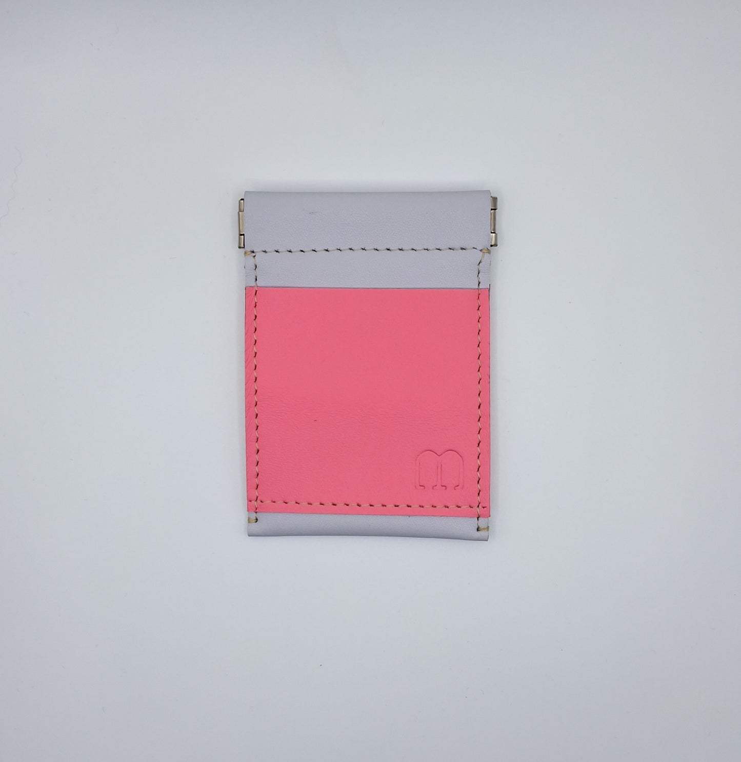 Porte monnaie clic-clac en cuir parme et rose