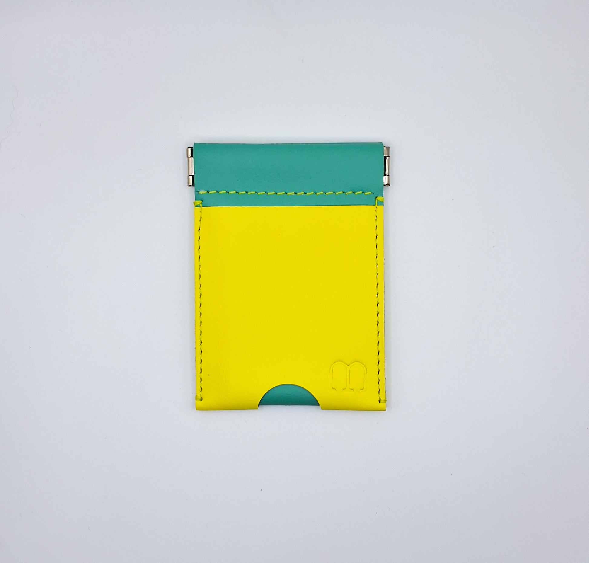 Porte monnaie clic-clac en cuir vert et jaune vif